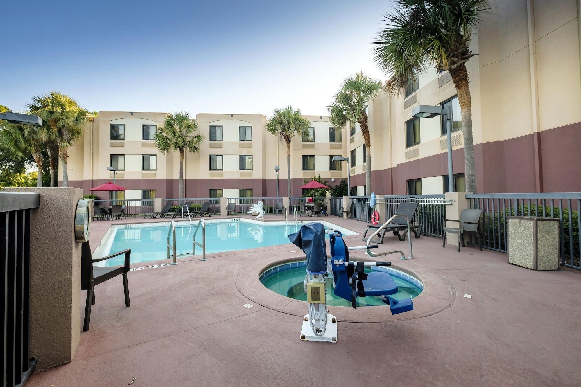 Red Roof Inn Plus+ Palm Coast Luaran gambar